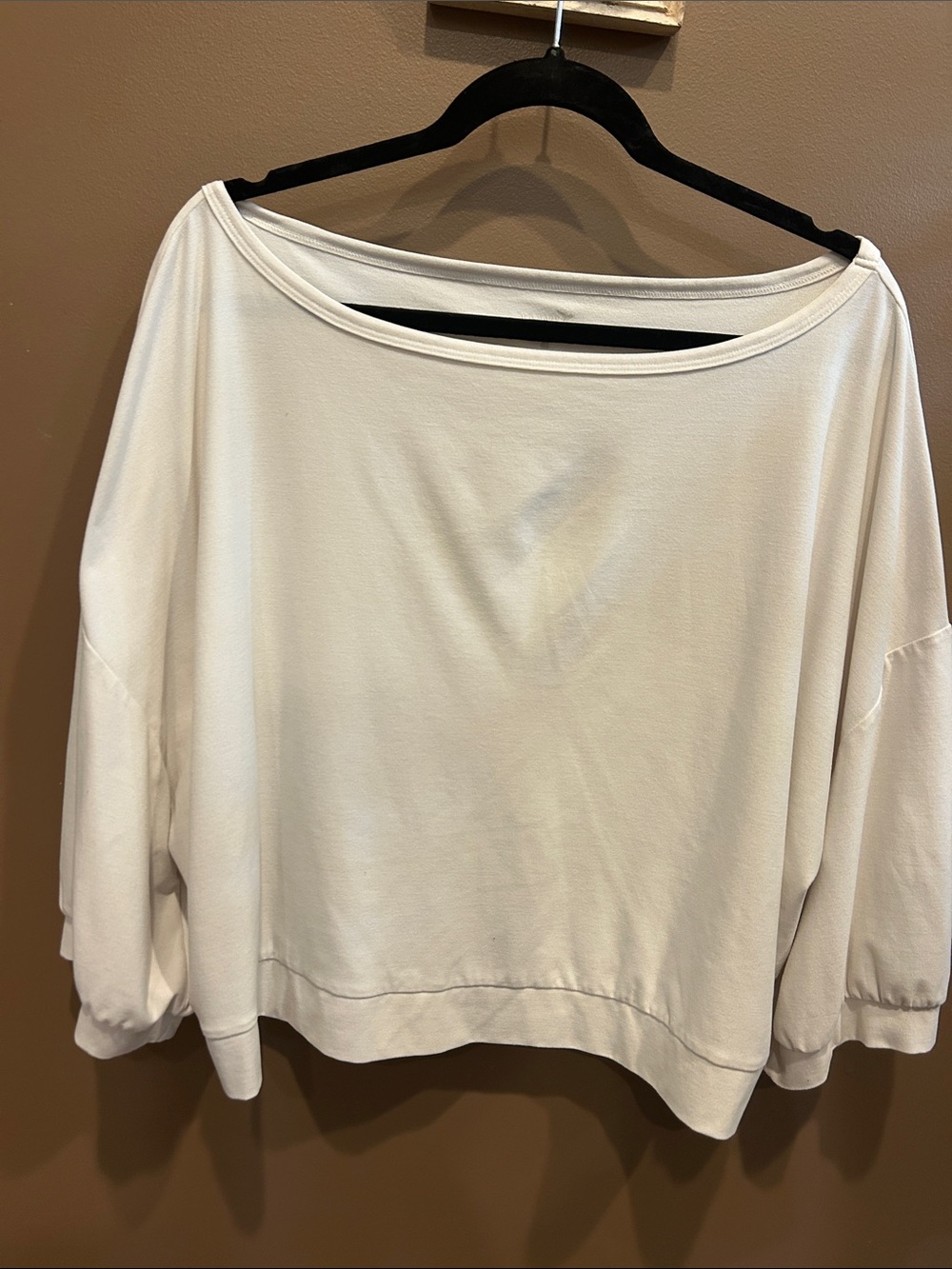 Old Navy Active Off-Shoulder Top — White